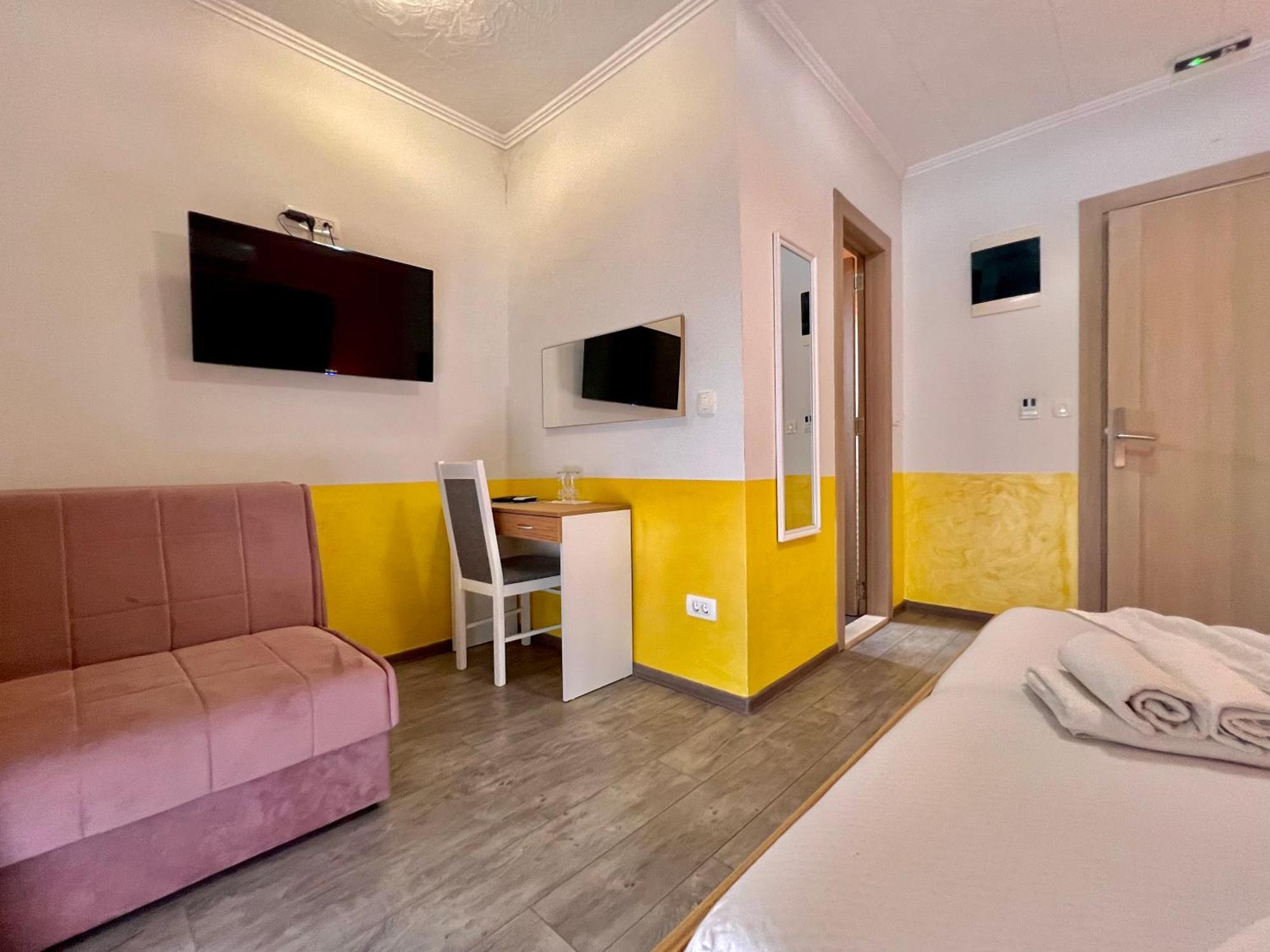 Hotel Nur โมสตาร์ ภายนอก รูปภาพ